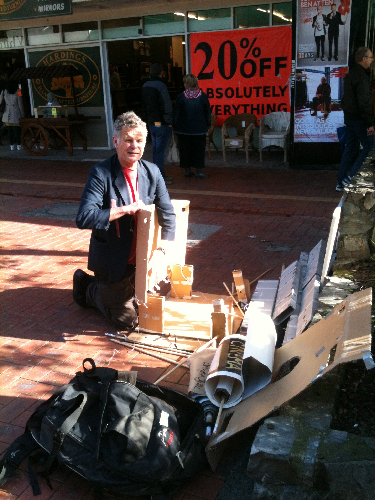 Gerard setting up cinema of the poor